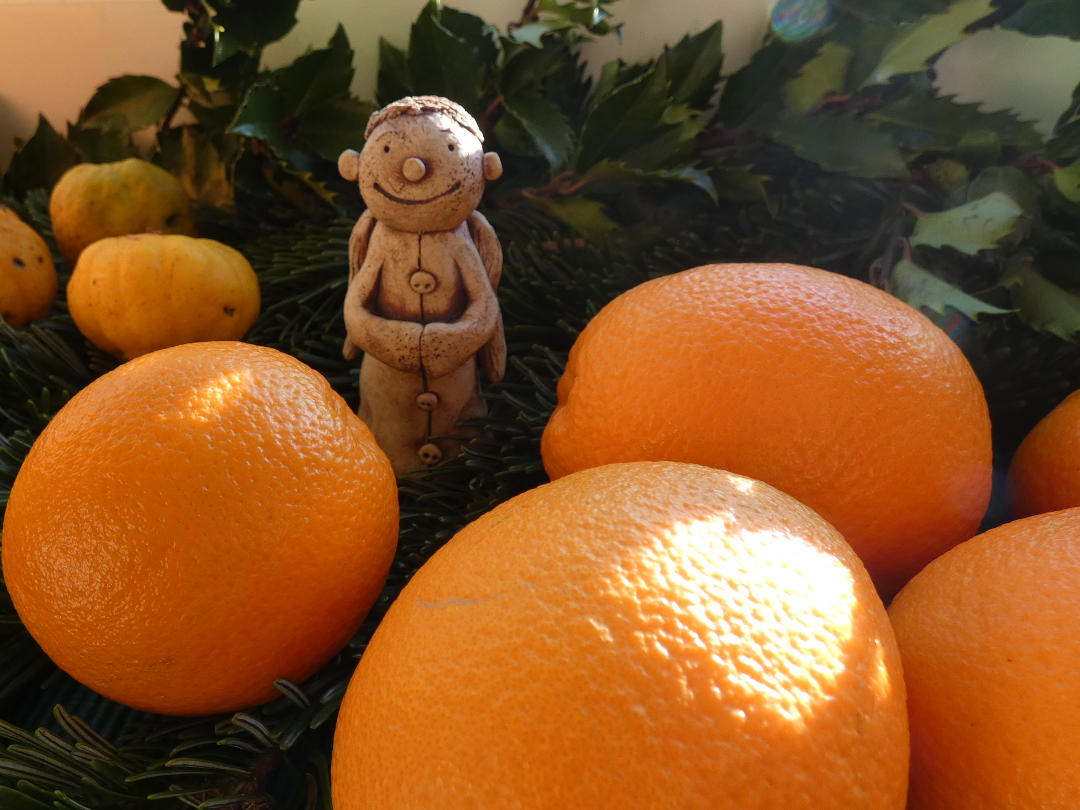 Lieblingsengel in Orangenernte