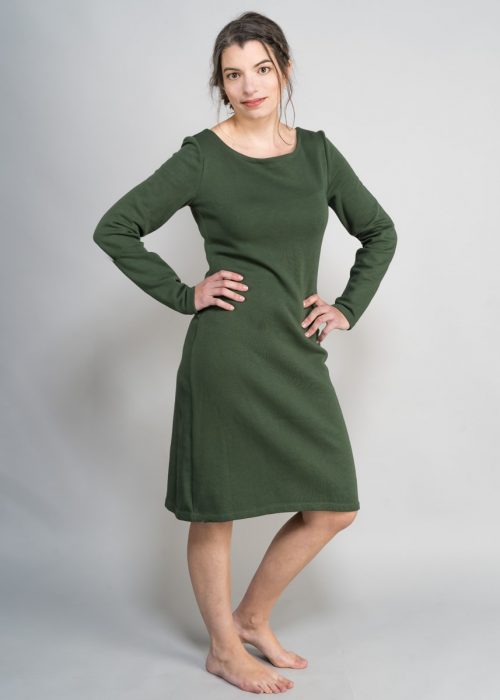 Anke – Winterkleid aus warmen Sweatshirt Grün